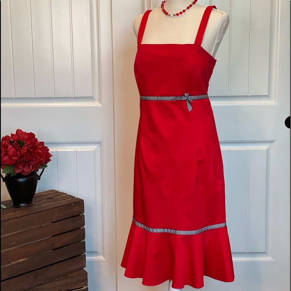 Vibrant Classy Red Fitted Dress With Flare Bottom